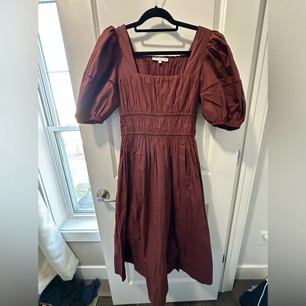 Ivy City Elegant Brown/Red Puff Sleeve Dress - Picture 1 of 4